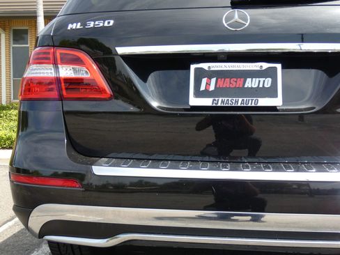Used 2015 Mercedes-Benz ML 350 4MATIC image 11