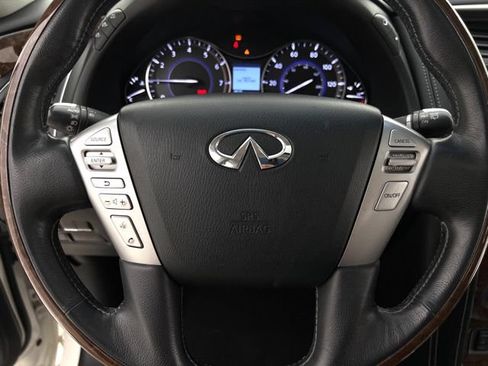 Used 2017 INFINITI QX80 4WD image 17
