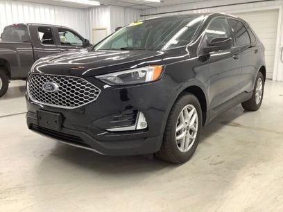 Used 2024 Ford Edge SEL w/ Convenience Package