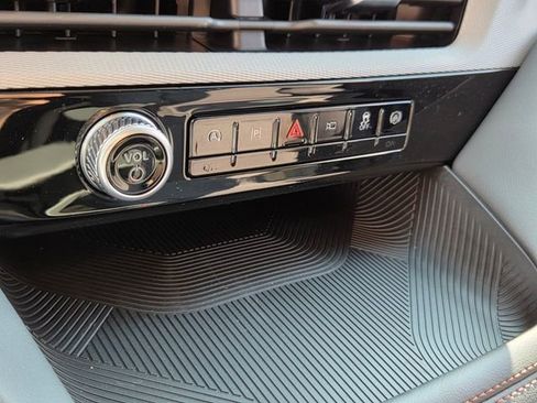 New 2026 Ford Explorer Active image 49