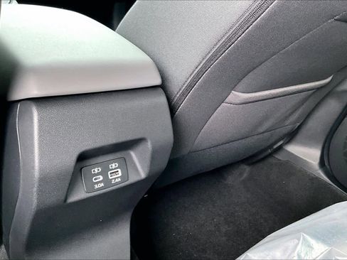 New 2026 Subaru Crosstrek 2.0i Premium AWD/4WD image 18