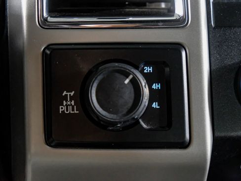 Used 2017 Ford F250 King Ranch w/ King Ranch Ultimate Package image 25