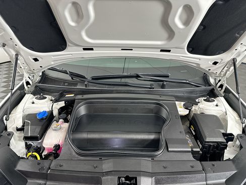 Used 2024 Hyundai Ioniq 6 SEL image 34