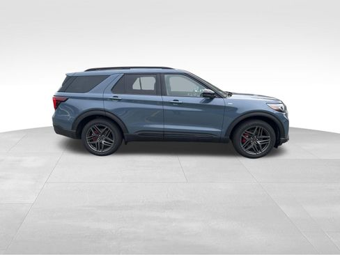 New 2026 Ford Explorer ST-Line w/ ST-Line Street Pack image 6