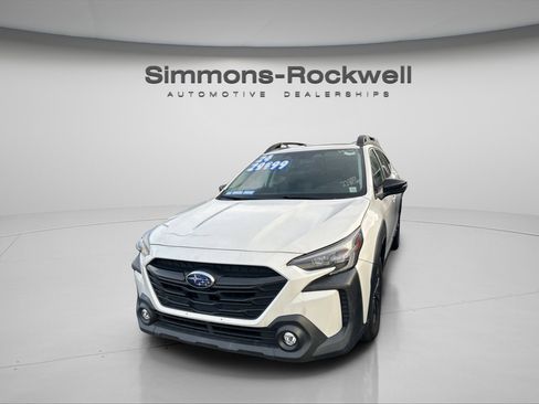 Used 2024 Subaru Outback Onyx Edition image 4