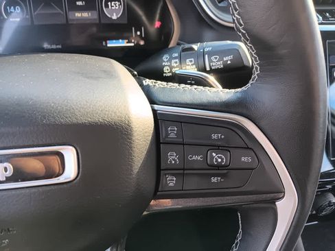 Used 2021 Jeep Grand Cherokee L Laredo w/ Luxury Tech Group I image 27