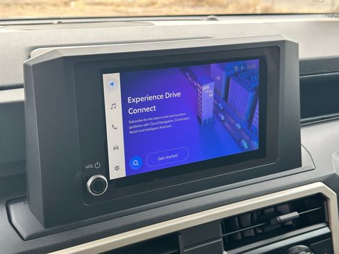 Used 2025 Toyota Tacoma SR image 25