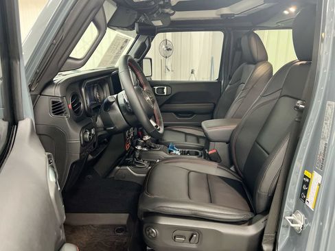 Used 2026 Jeep Wrangler Unlimited Rubicon 392 w/ Quick Order Package 27X Moab AWD/4WD image 20