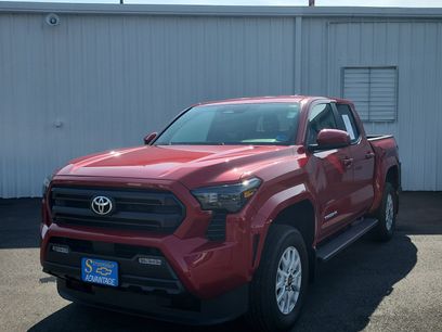 Used 2025 Toyota Tacoma SR5