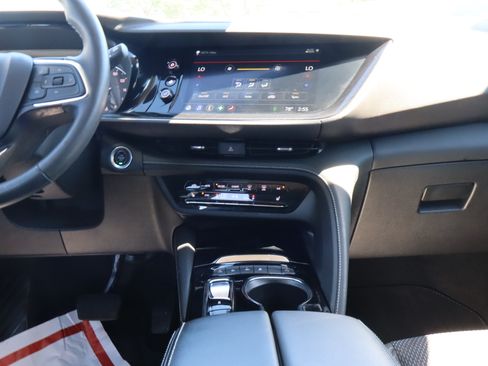 Used 2023 Buick Envision Preferred AWD/4WD image 12