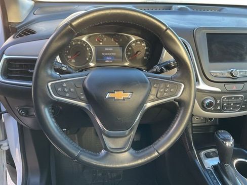 Certified 2021 Chevrolet Equinox LT image 9