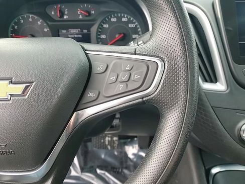 Used 2024 Chevrolet Malibu LT image 18