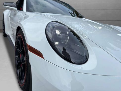 Used 2022 Porsche 911 GT3 image 31