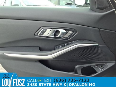 Used 2023 BMW 330e image 22