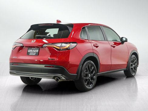 Used 2023 Honda HR-V Sport image 5