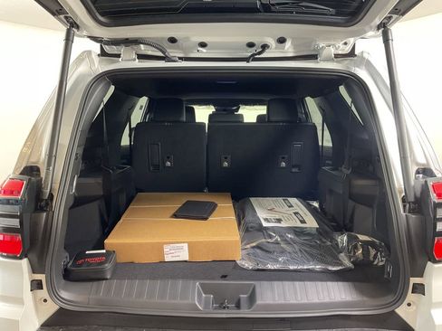 New 2026 Toyota 4Runner Limited AWD/4WD image 20