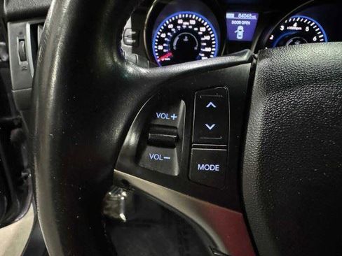Used 2015 Hyundai Genesis 3.8 RWD image 31