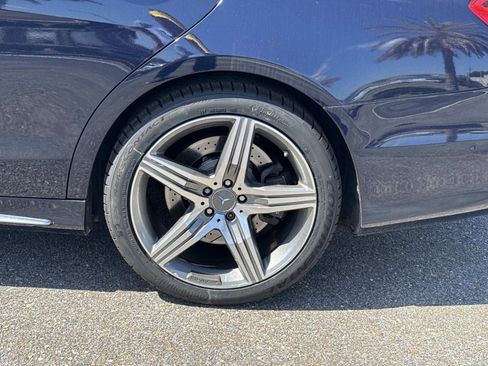 Used 2015 Mercedes-Benz S 63 AMG 4MATIC Sedan image 3