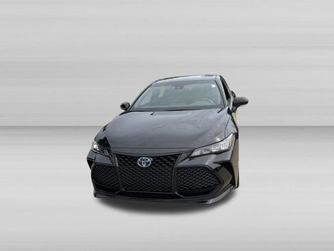 Used 2022 Toyota Avalon XSE FWD image 9