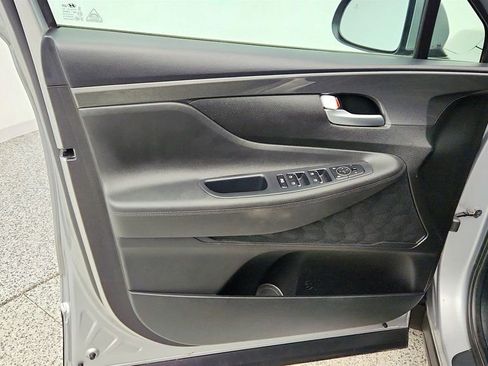 Used 2023 Hyundai Santa Fe SE image 10