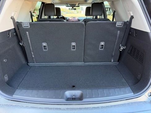 New 2026 Nissan Pathfinder SL AWD/4WD image 9