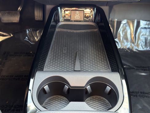 Used 2025 Ford Mustang Mach-E Premium image 74