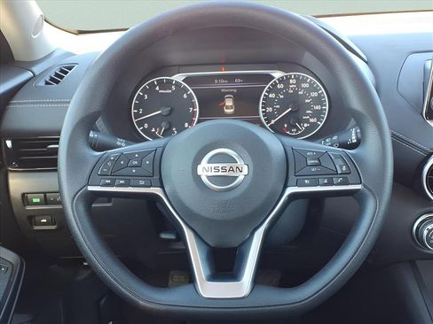 Used 2023 Nissan Sentra SV image 25