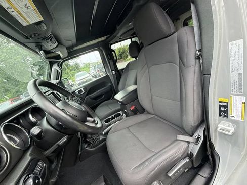 Used 2022 Jeep Wrangler Unlimited Sport AWD/4WD image 15