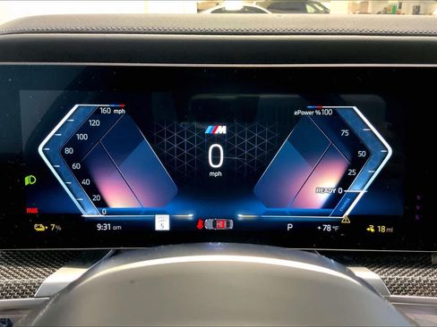 Used 2024 BMW i7 xDrive60 w/ Executive Package AWD/4WD image 25