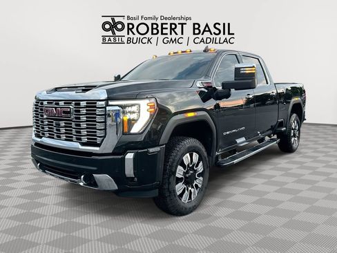 Used 2024 GMC Sierra 2500 Denali w/ Denali Reserve Package AWD/4WD image 1