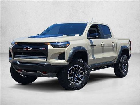 Used 2023 Chevrolet Colorado ZR2 w/ ZR2 Convenience Package III AWD/4WD image 4