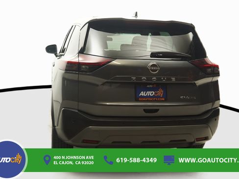 Used 2022 Nissan Rogue SV AWD/4WD image 15