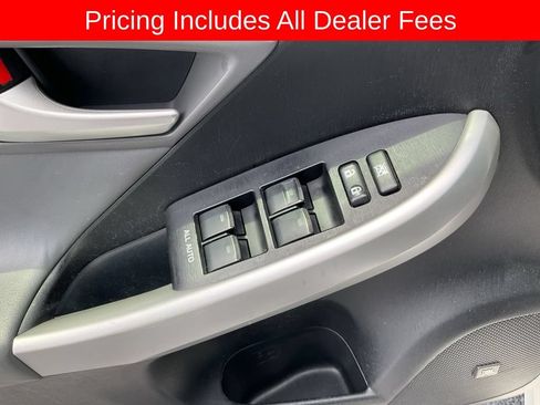 Used 2015 Toyota Prius Four FWD image 4