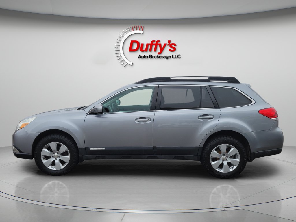 Used 2010 Subaru Outback 2.5i Premium w/ Popular Equipment Group 2A AWD/4WD image 14
