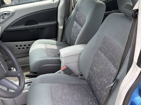 Used 2008 Chrysler PT Cruiser FWD image 7