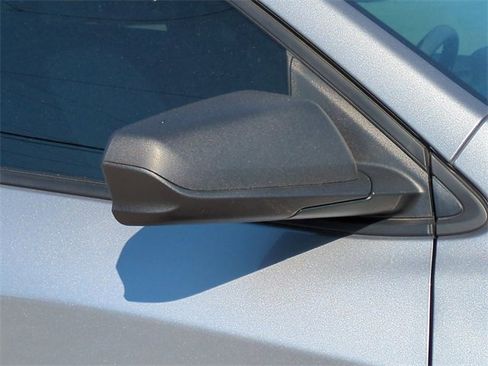 Certified 2023 Chevrolet Equinox LS w/ LS Convenience Package image 12