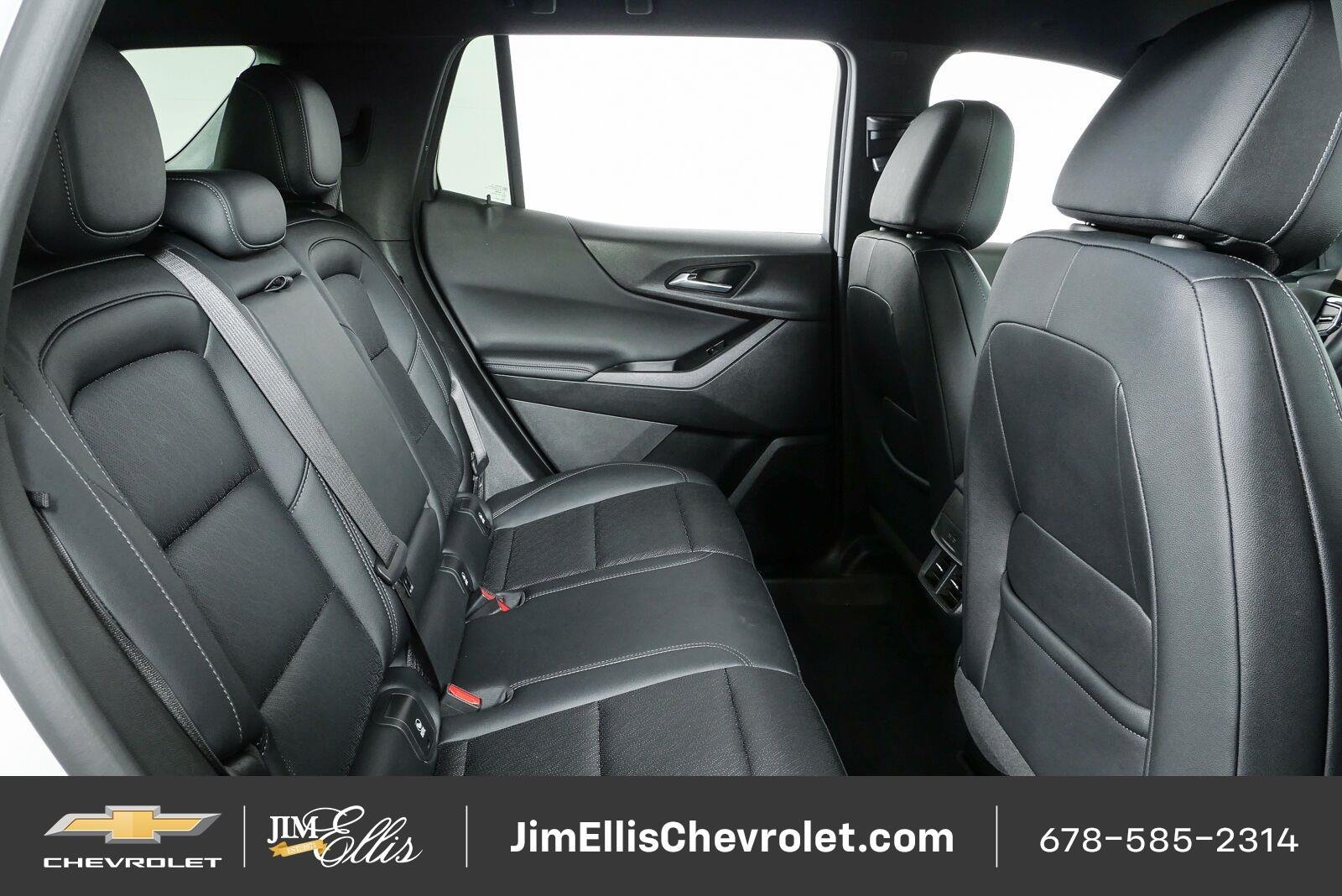 Used 2025 Chevrolet Equinox LT w/ Convenience Package II FWD image 22