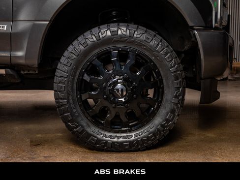 Used 2017 Ford F350 Platinum w/ Platinum Ultimate Package image 12