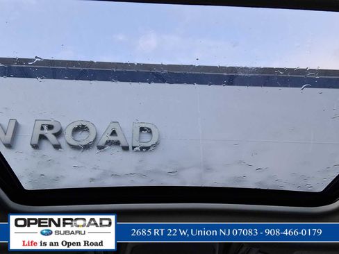 Used 2023 Subaru Forester Limited image 12