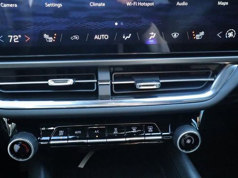 New 2026 Chevrolet Equinox EV LT image 8