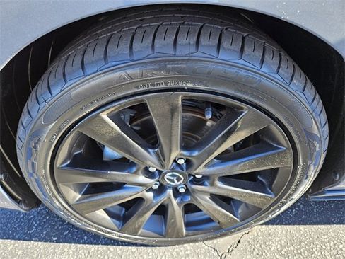 Used 2024 MAZDA MAZDA3 s image 18
