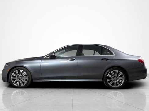 Used 2023 Mercedes-Benz E 350 4MATIC Sedan image 2