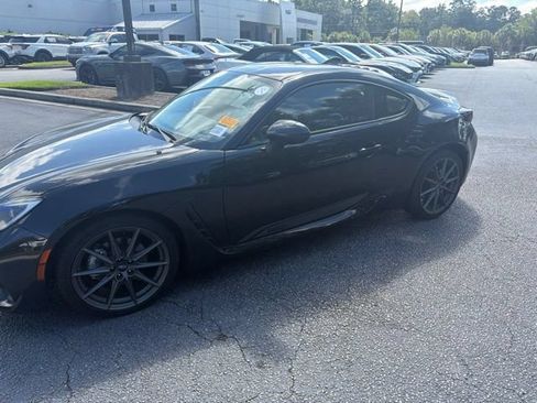 Used 2025 Subaru BRZ Limited RWD image 11