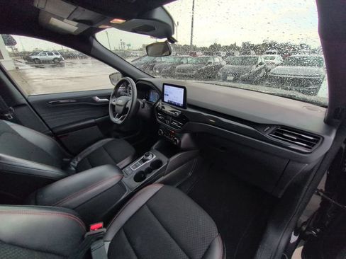 Used 2025 Ford Escape ST-Line AWD/4WD image 31