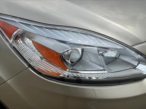 Used 2017 Ford C-MAX SE image 27