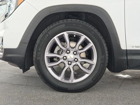 Used 2022 GMC Terrain SLT FWD image 38