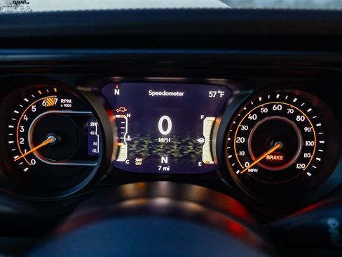 New 2026 Jeep Wrangler Unlimited Rubicon w/ Steel Bumper Group image 28