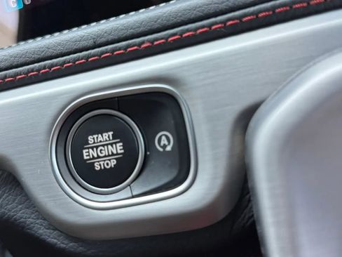 Used 2025 Mercedes-Benz G 550 image 30