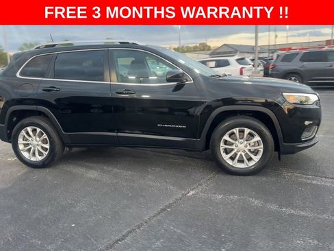 Used 2019 Jeep Cherokee Latitude w/ Popular Appearance Group AWD/4WD image 9