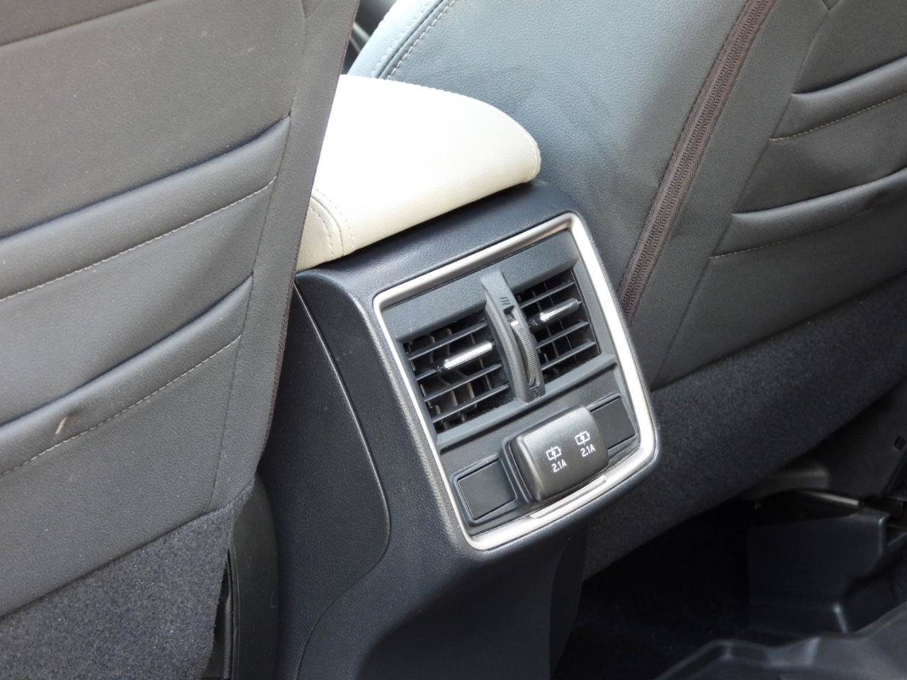 Used 2023 Subaru Forester Premium AWD/4WD image 57